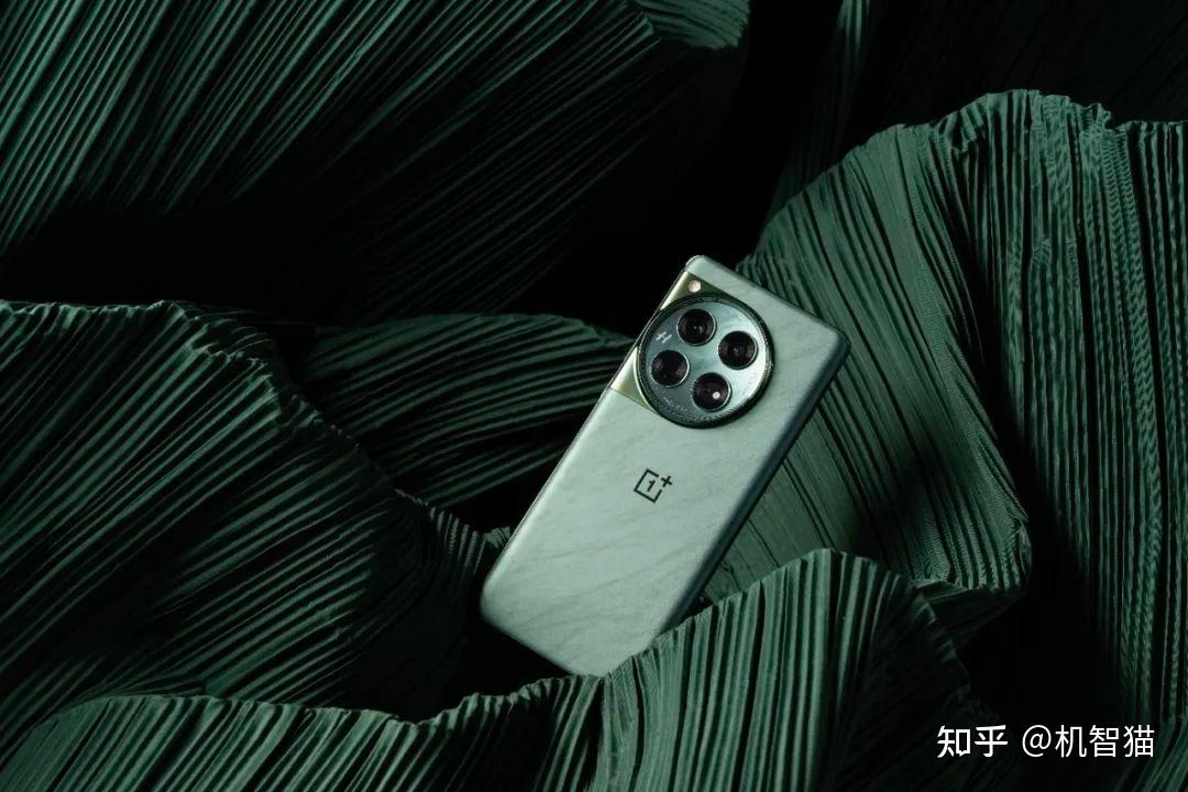 一加12测评:"不将就"的pro级数字旗舰回来了!