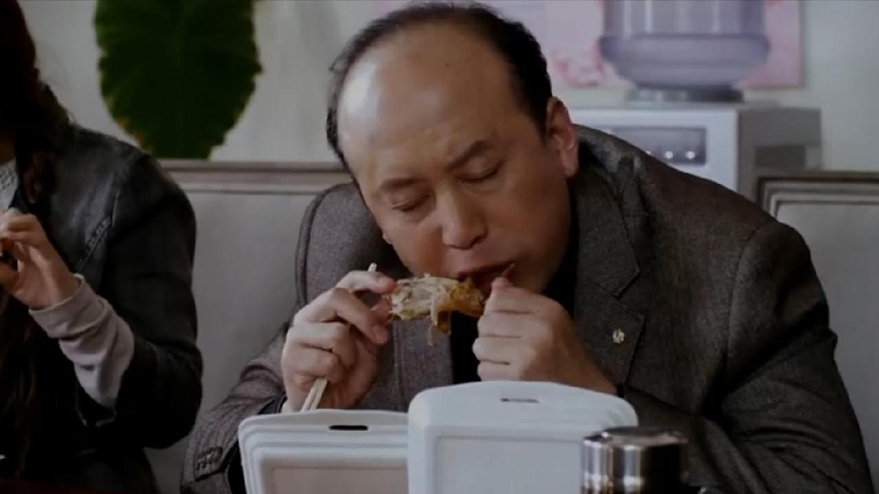 盘点影视剧中的开胃吃鸡七爷吃手撕鸡陈大雷吃肚包鸡香