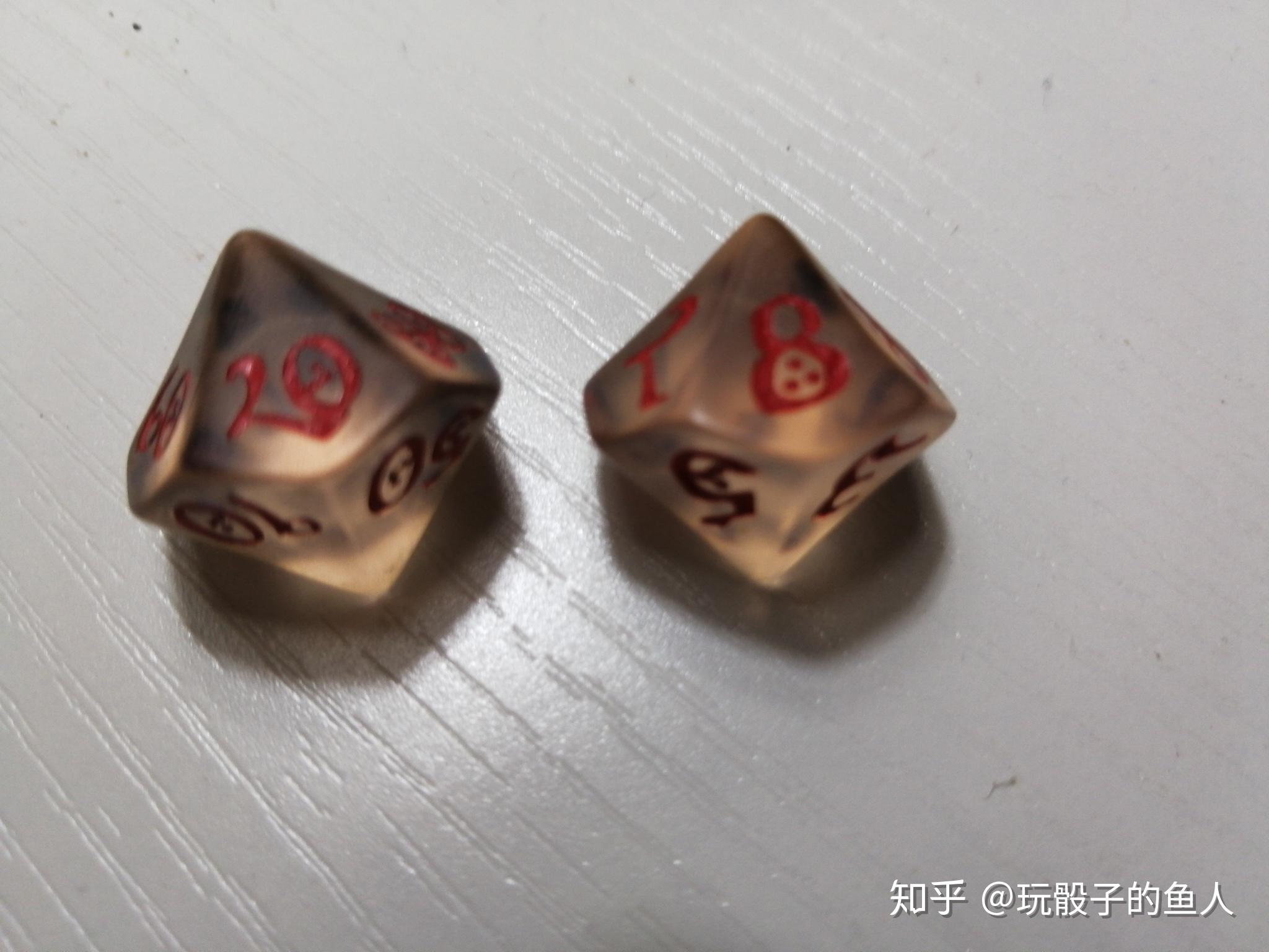 请问克鲁苏跑团中的1d100的骰子是什么