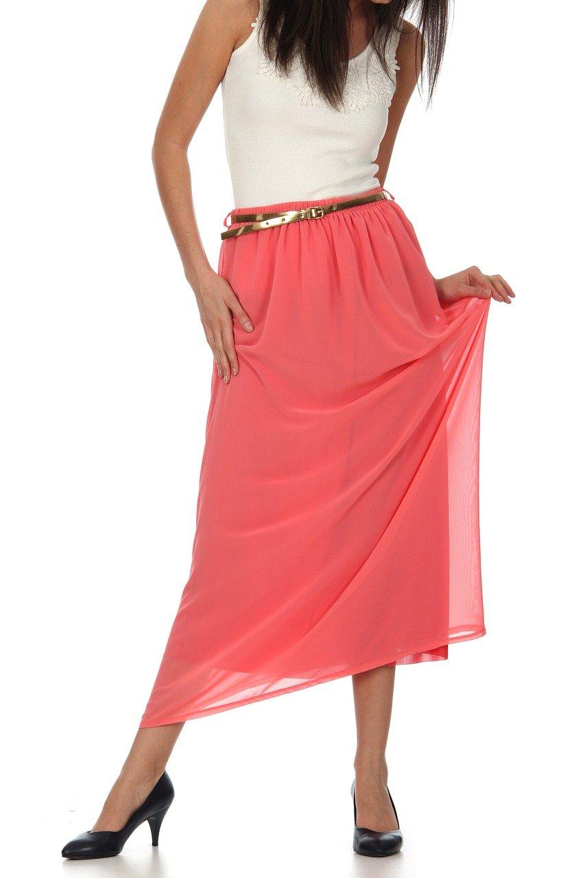 2. 缩短裙摆设计