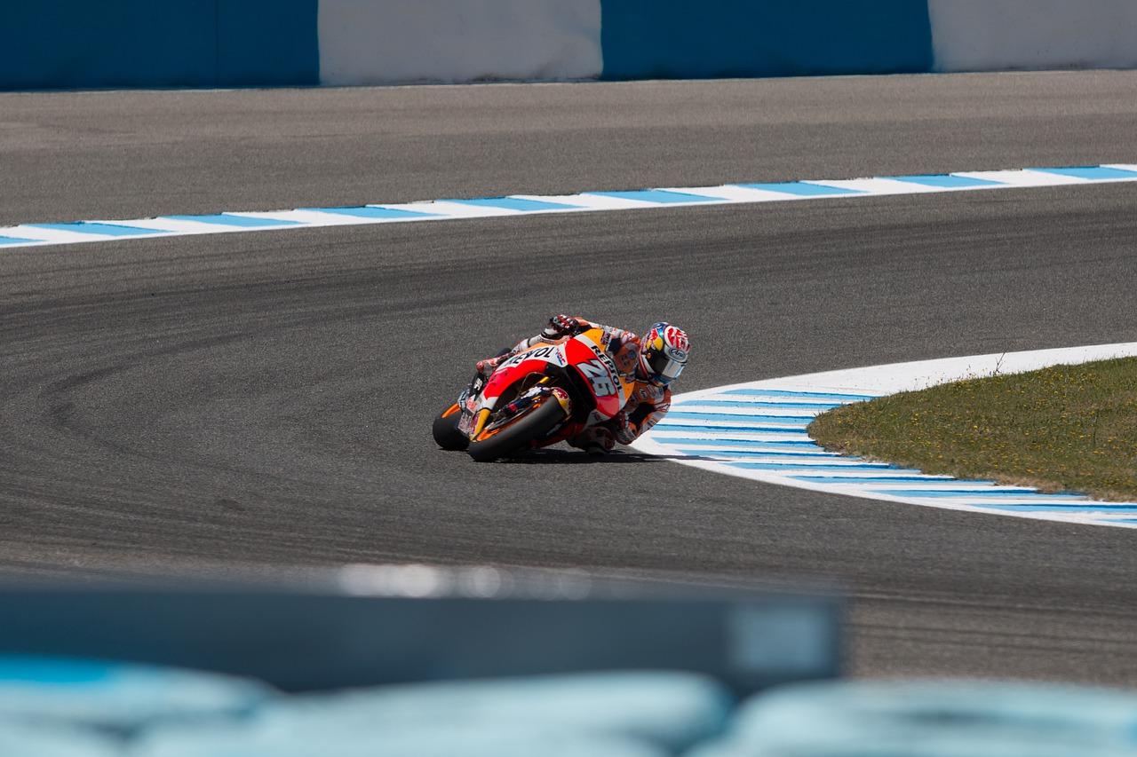 赛场佳作分享:六年级作文竞赛优秀作品解析