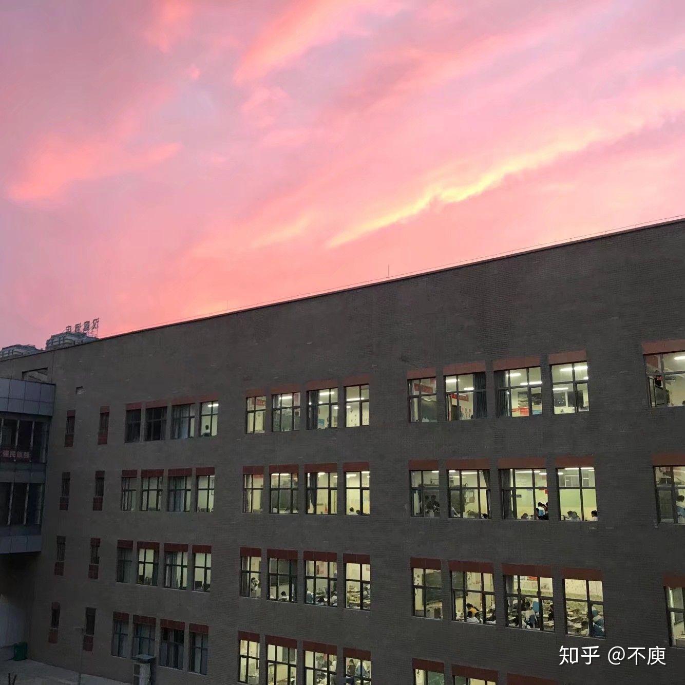 西宁五中的学习生活环境好吗