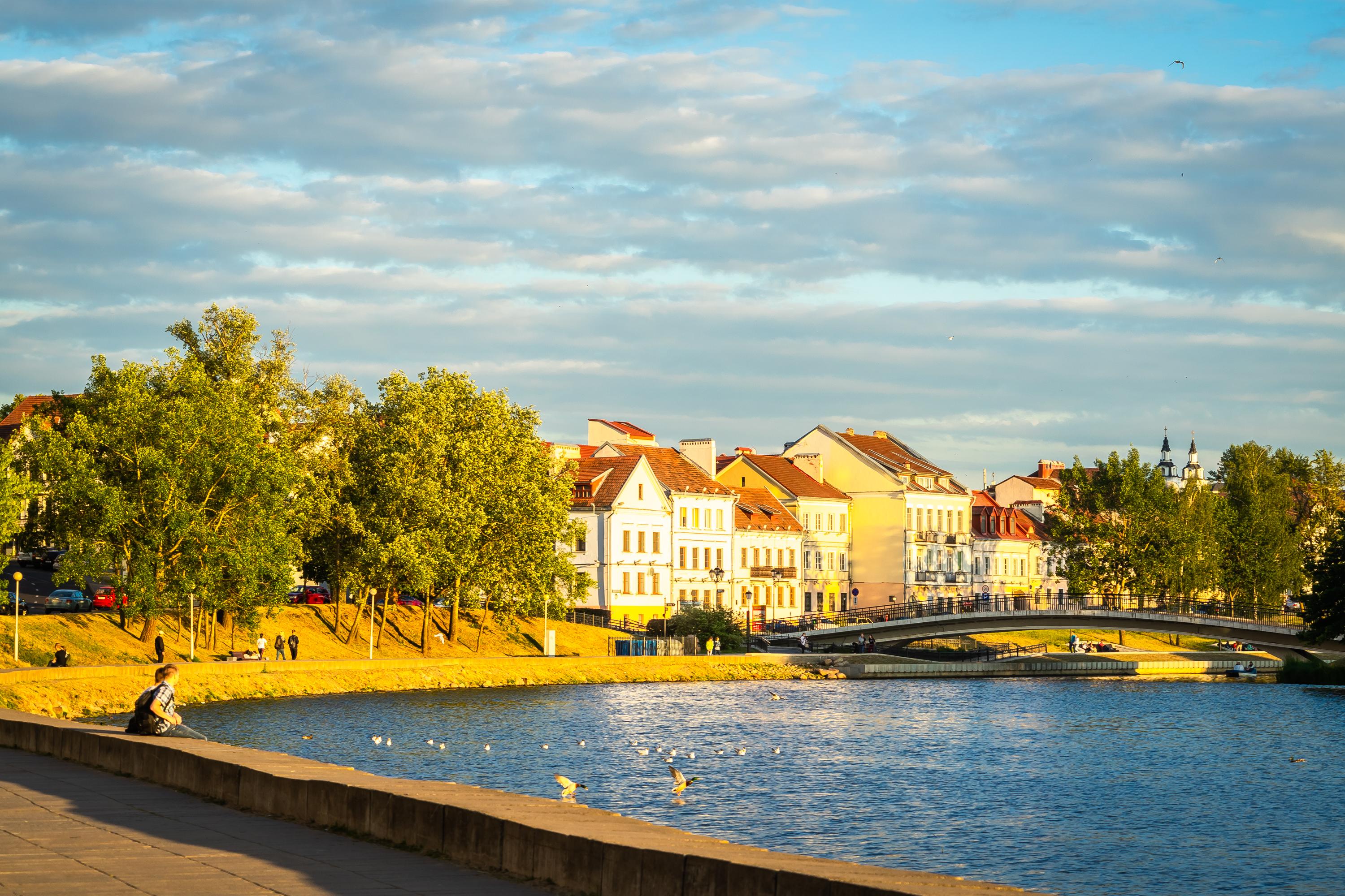 国外旅游性价比高危险系数低的国家有哪些花费1w2w左右求推荐