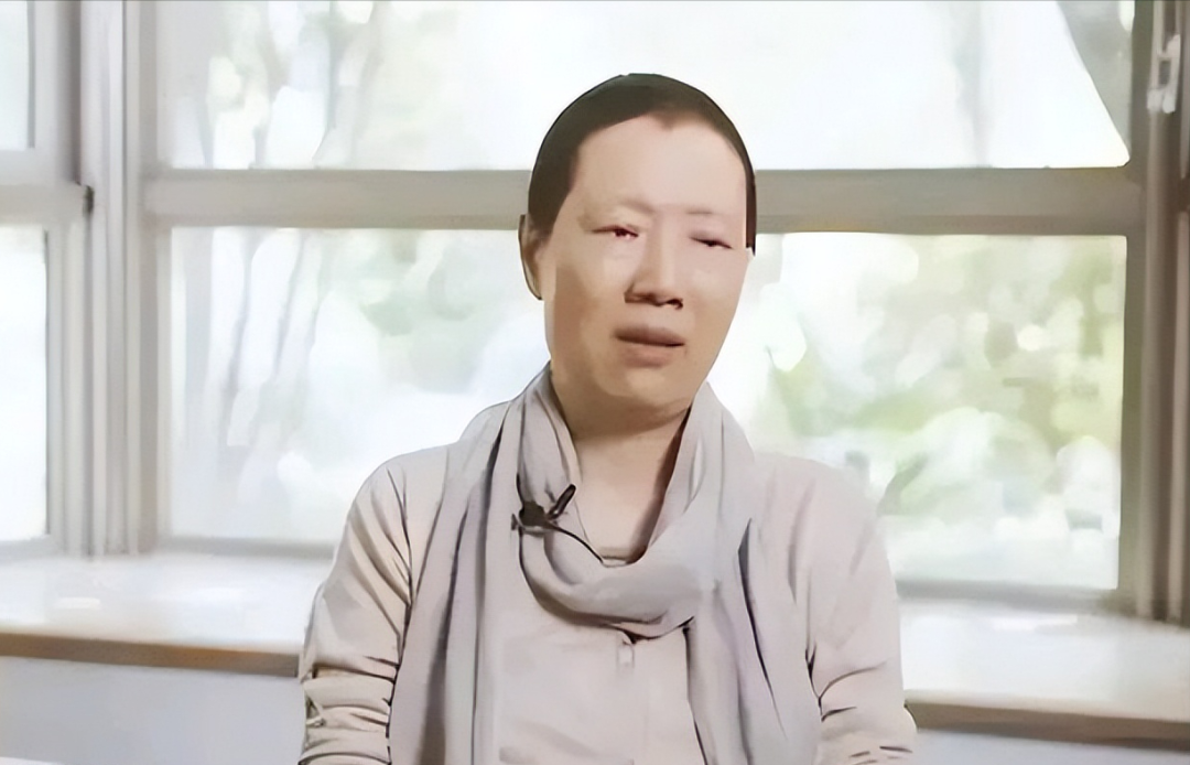 叶檀患癌后悔年轻时不生孩子直呼现在是人生最灰暗的时刻