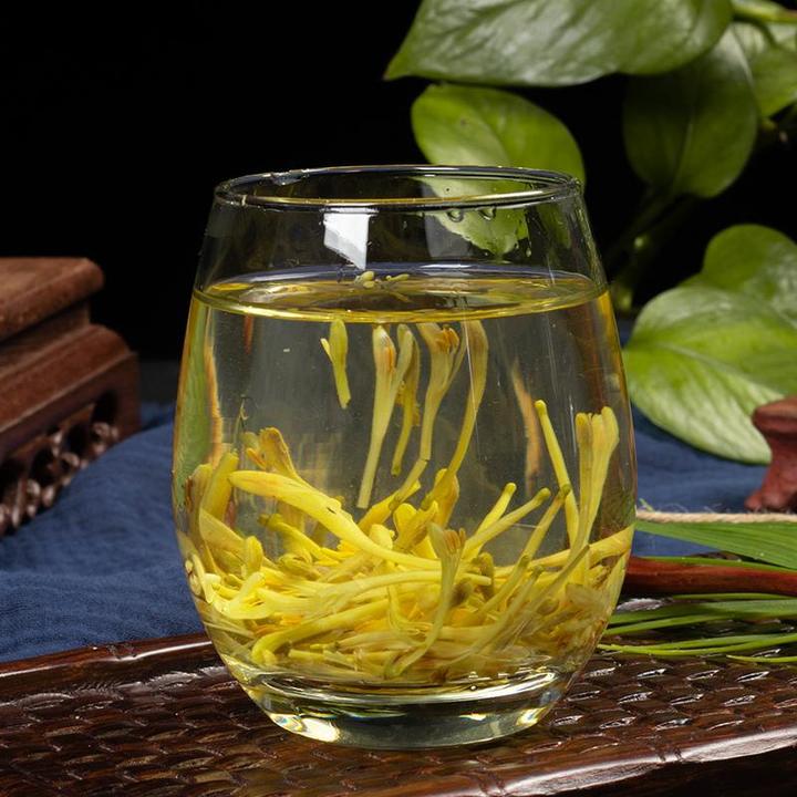 金银花茶泡水喝的这些功效与作用很多人都不清楚