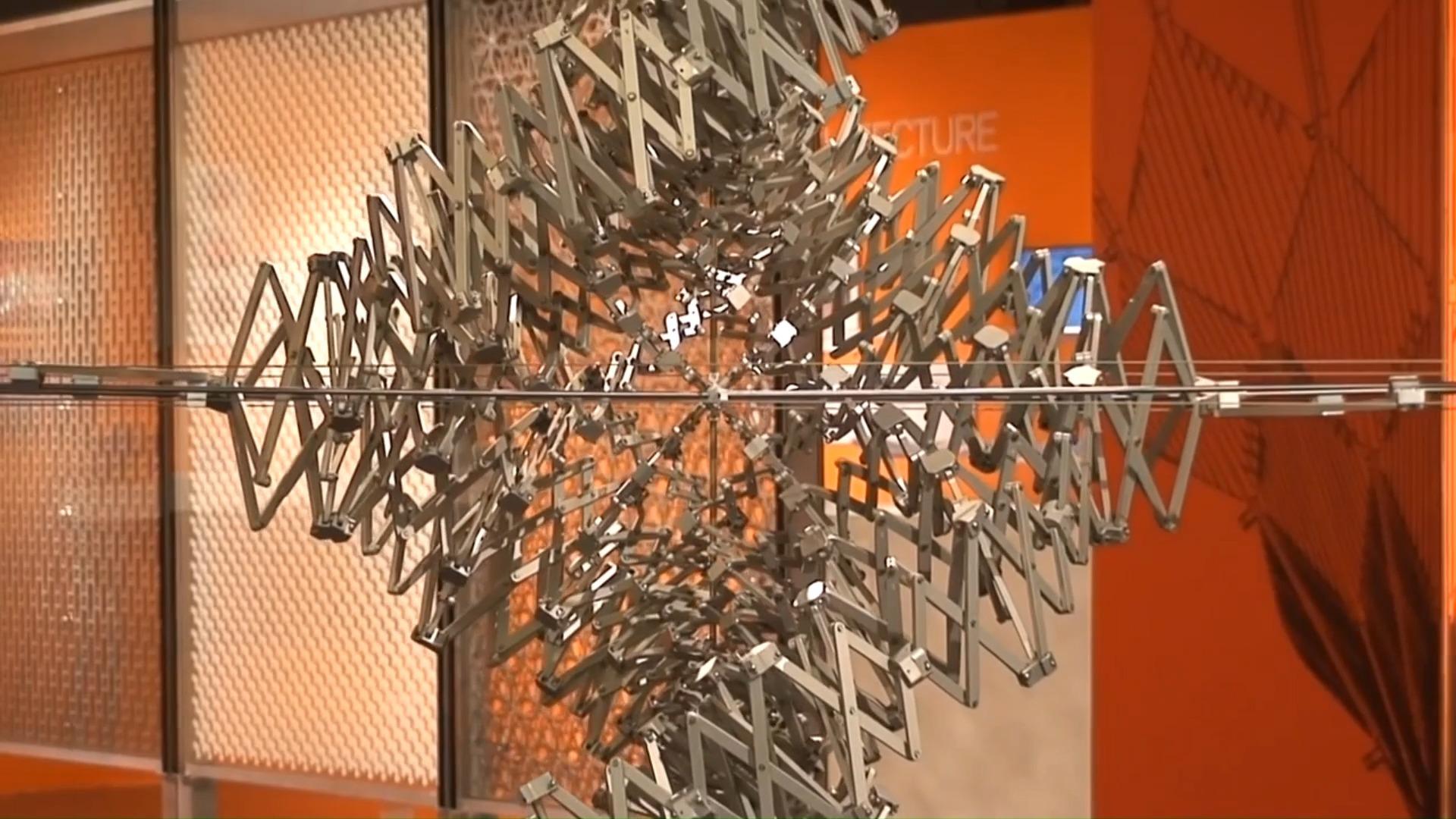 90年代最受欢迎玩具霍伯曼球