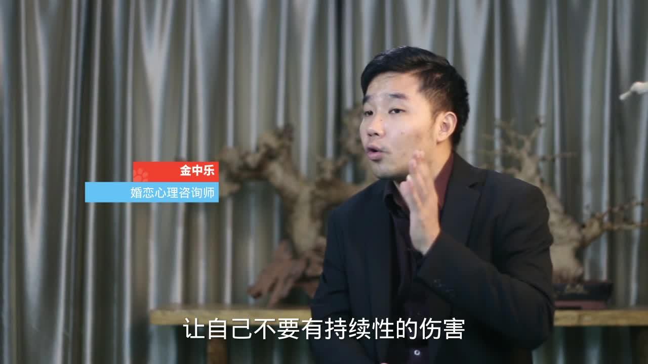 一个女人不幸遇到一个渣男应该如何做