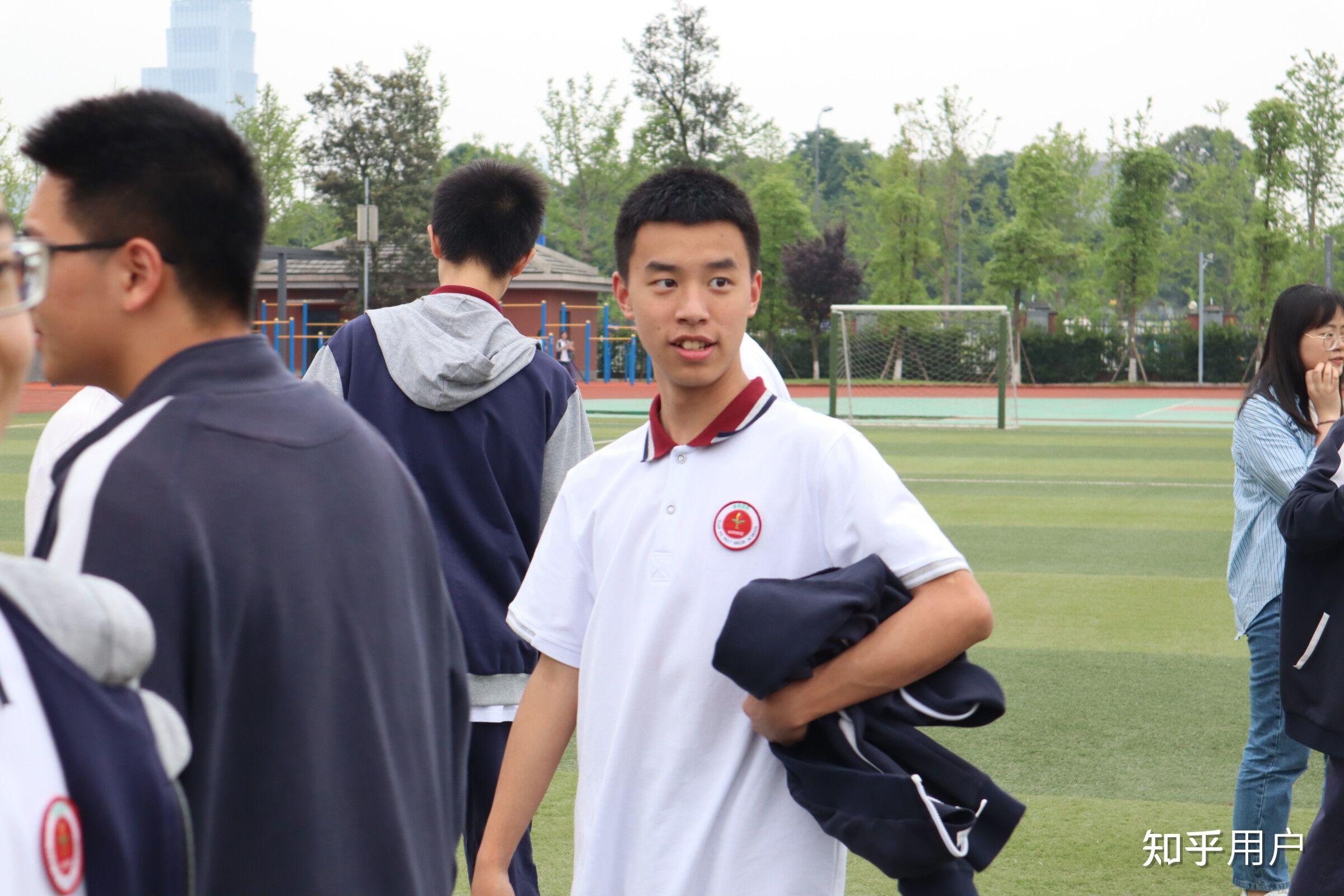 天府七中的校草和校花你们觉得是谁啊? - 知乎