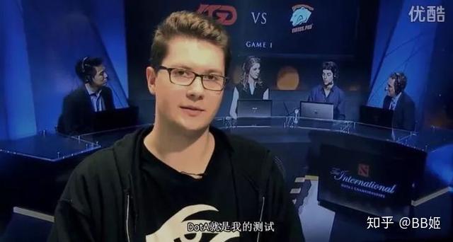 从战术大师到拳击手他一直是那个爹游戏人物传