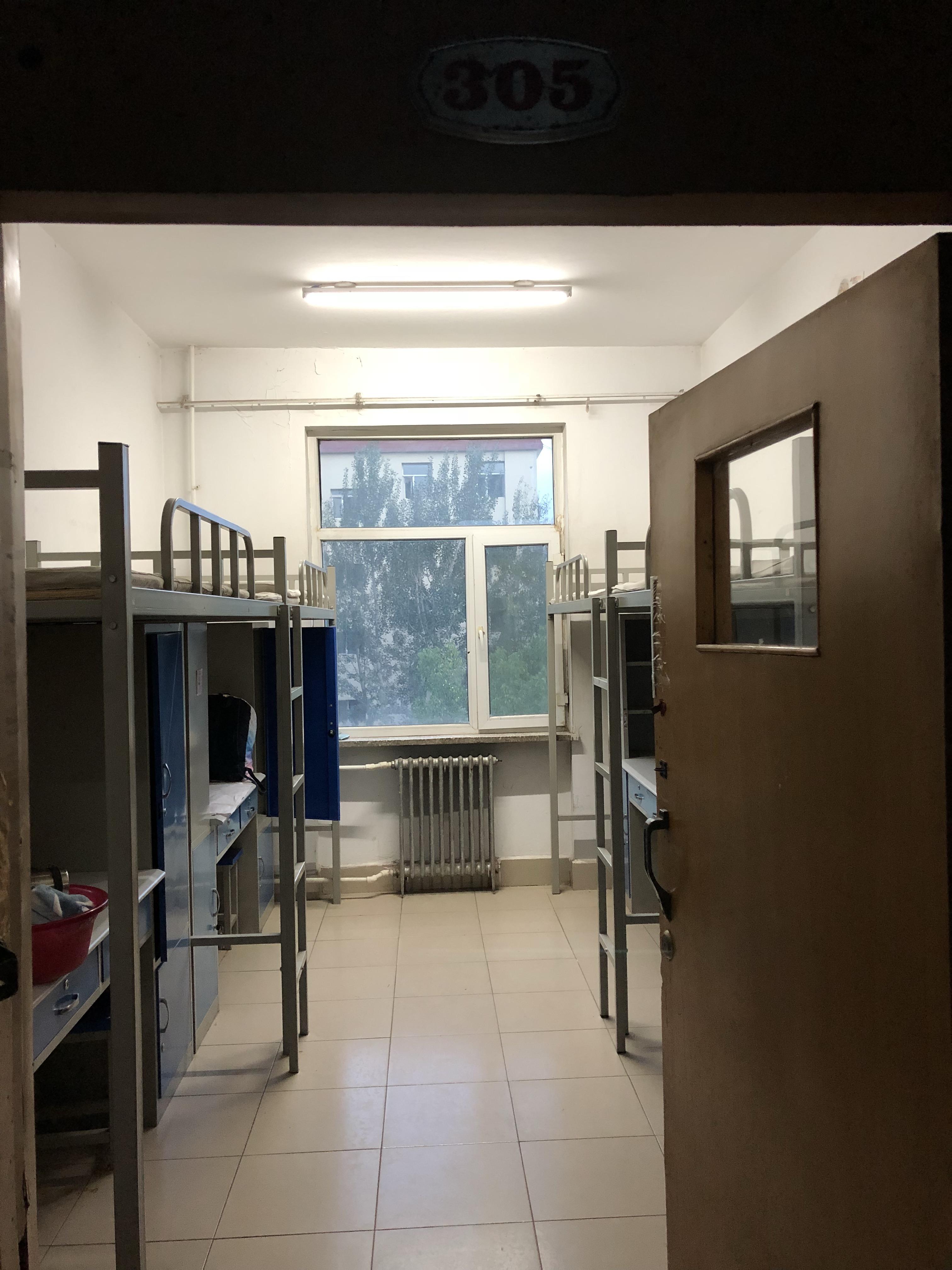 包钢一中宿舍怎么样? - 知乎