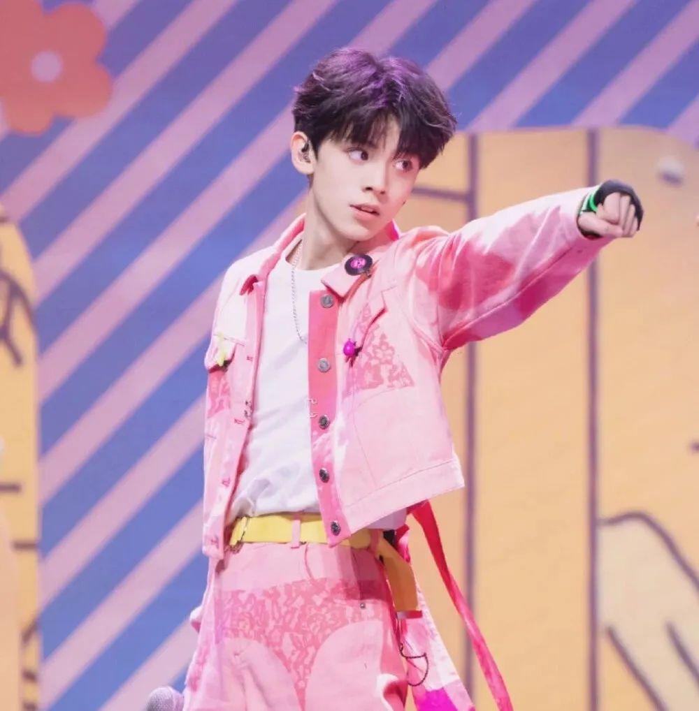 换个好看的微信头像(60张)-好看的微信头像名字