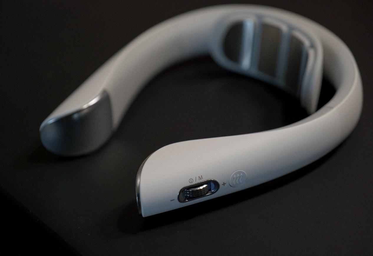 黑科技小礼物 v2-e6e1d6d7d67db7e068bdb6618e302408_r.jpg