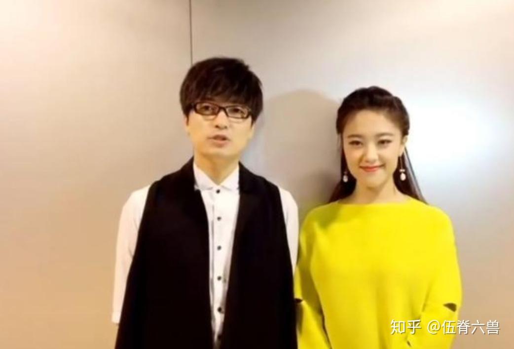 在国庆假期期间,双人演唱组合玖月奇迹成员王小玮发文,承认自己与组合