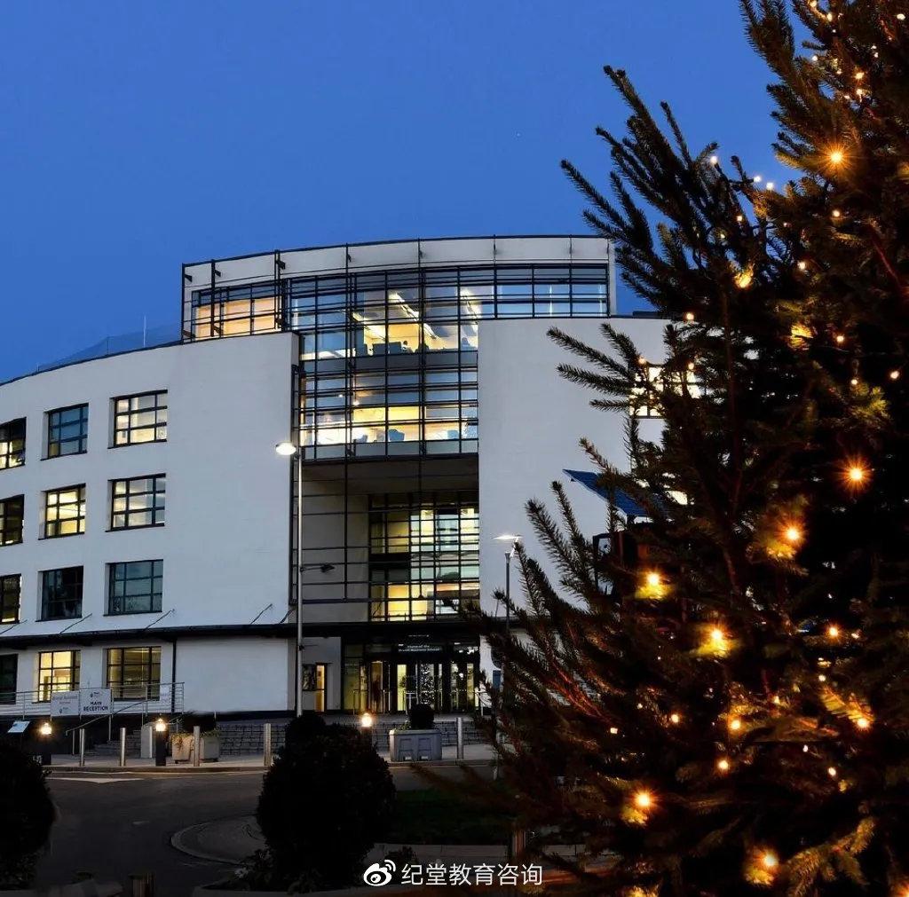 顶尖设计师训练营布鲁内尔大学设计与品牌策略硕士