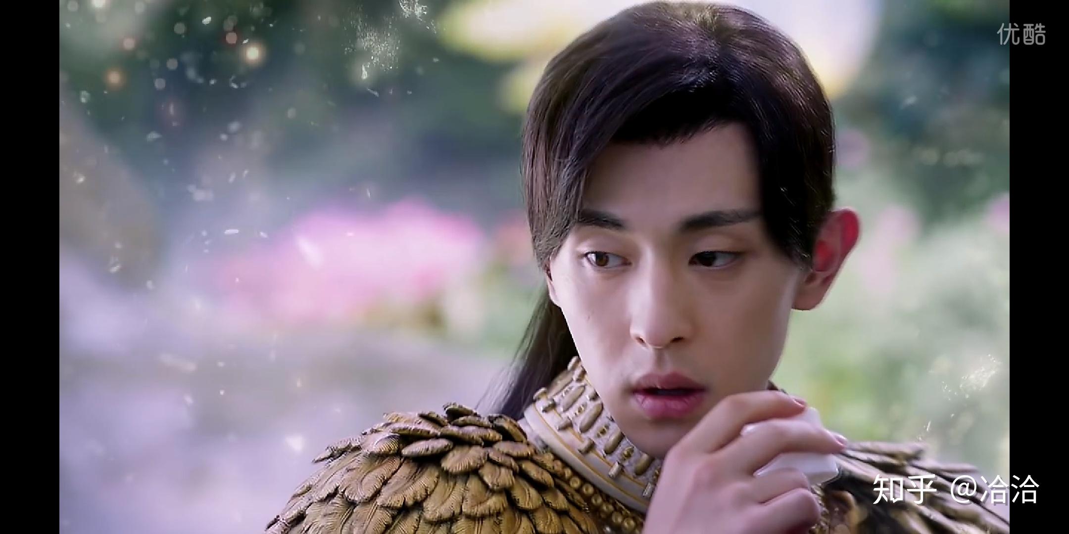 如何评价香蜜沉沉烬如霜中邓伦饰演的旭凤