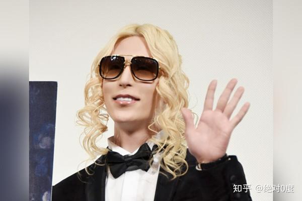 牛郎科普组日本牛郎roland传授边看电影边约会独家秘籍粉丝们称太独特