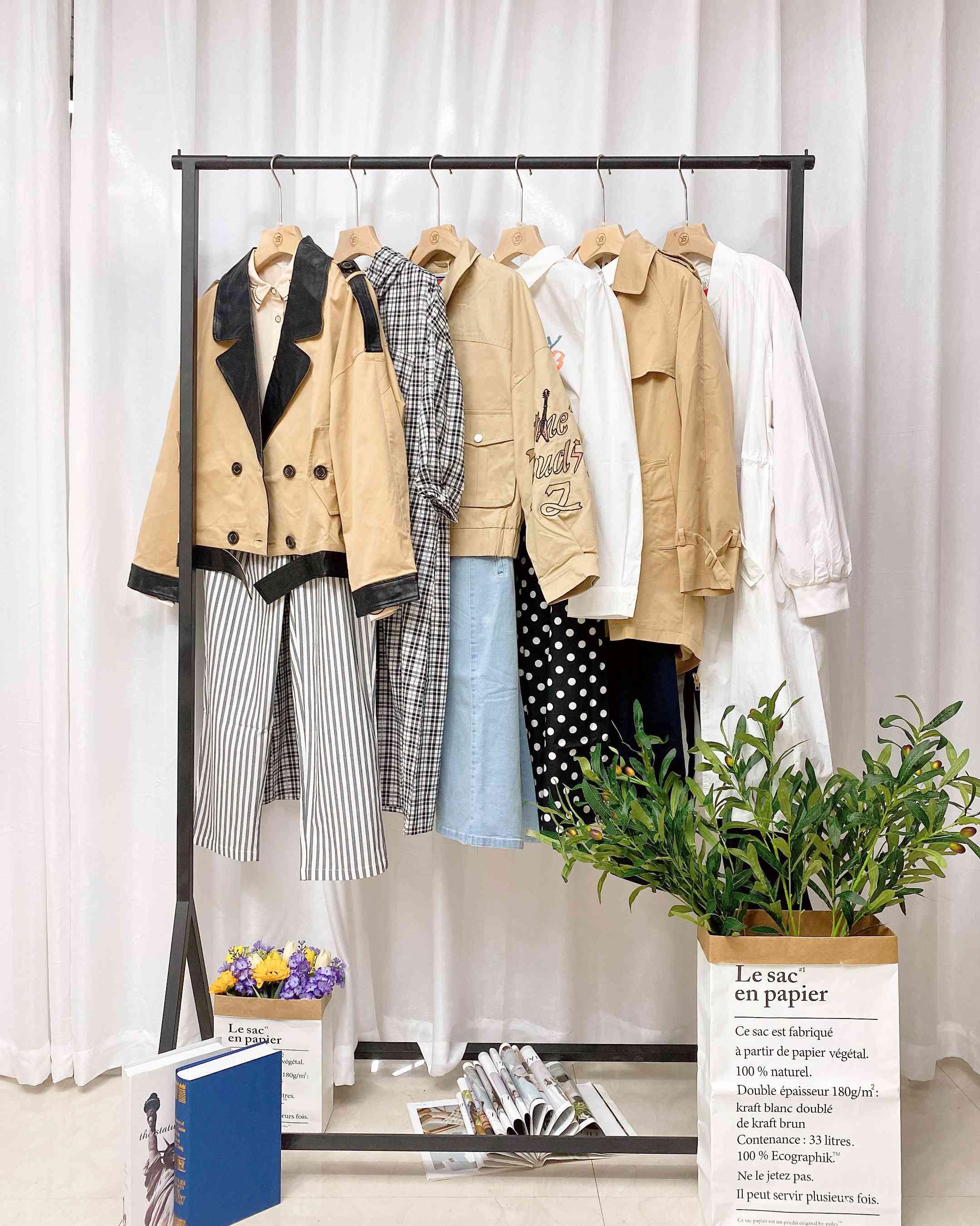 女装陈列要注重色彩搭配首先要对色彩进行分析海贝紫涵21春装品牌折扣