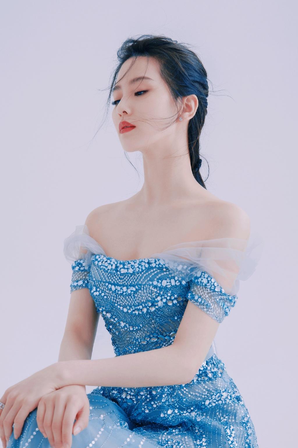 有没有哪些惊艳到你的女明星的照片? - 知乎