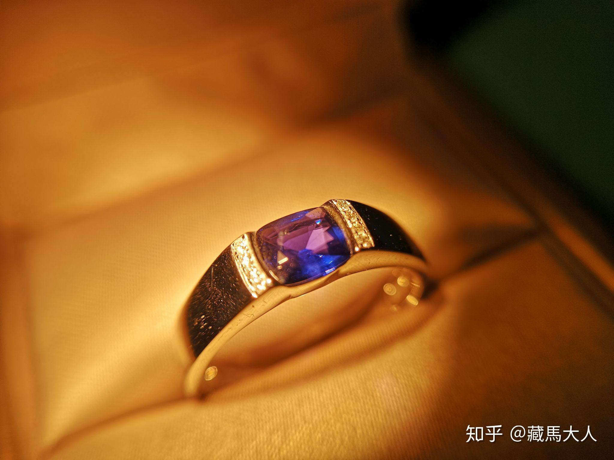 宝石蓝四件套值得买吗知乎(宝石蓝的床配什么颜色的四件套好看) 第2张