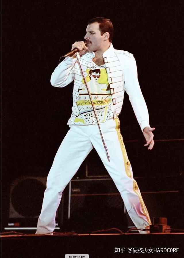 关于queen乐队主唱弗莱迪默克里freddiemercury你需要知道的那些事