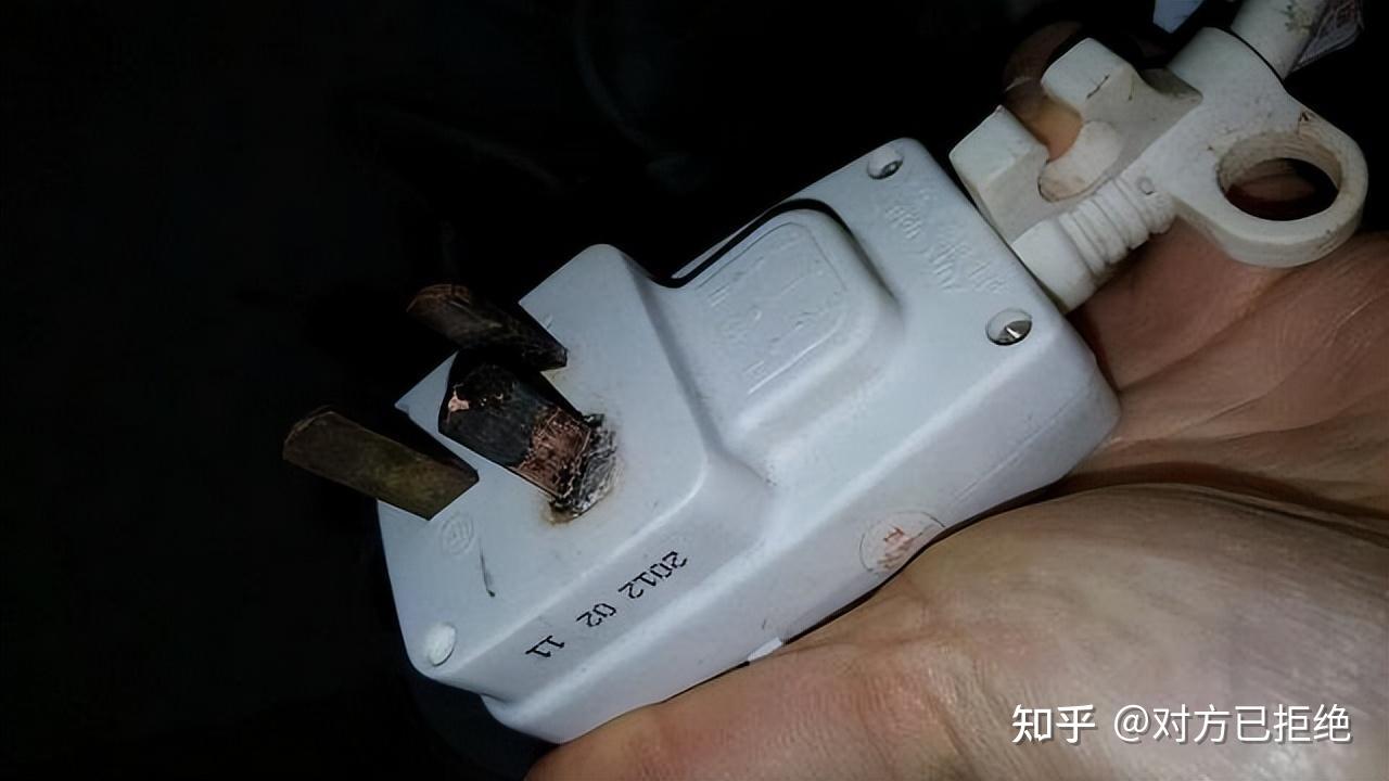 洗澡时热水器需要拔掉插头吗 热水器的正确用法详细介绍