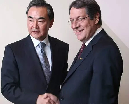 宽领带和窄领带有什么不同?