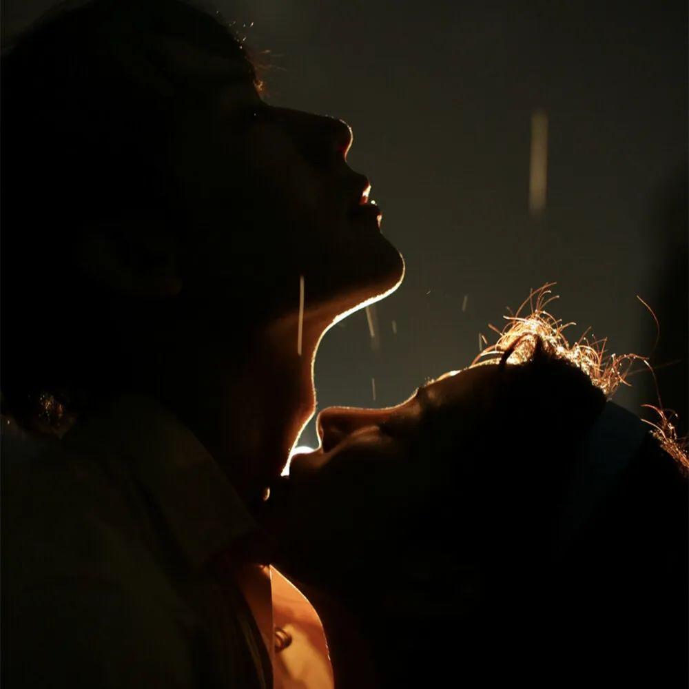 有没有哪些情侣头像超级喜欢? - 知乎