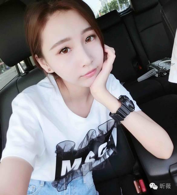 姓名:袁野年龄:18身高:172 体重:48星座:金牛座血型:a型姓名:曹莎年龄