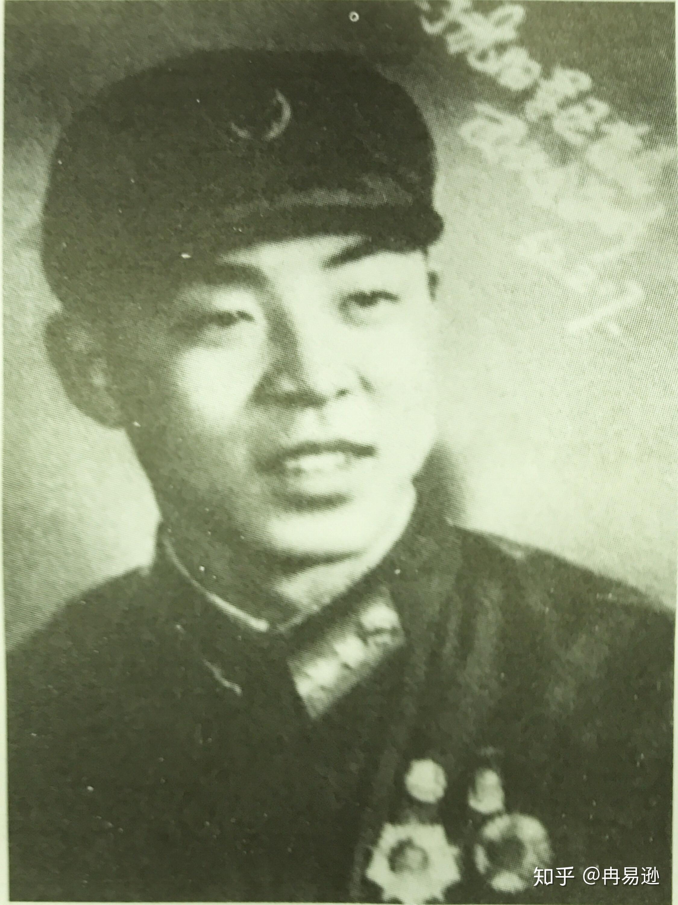 接过雷锋的枪——雷锋照片中的武器装备 - 知乎