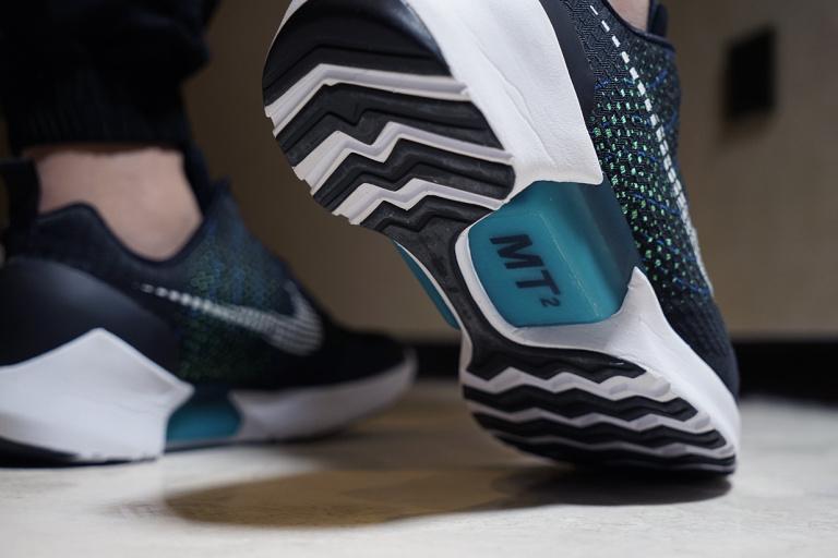 一双充电的耐克鞋,万众期待的它终于来到中国