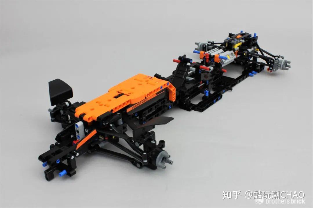 乐高机械组42141mclarenformula1赛车开箱评测