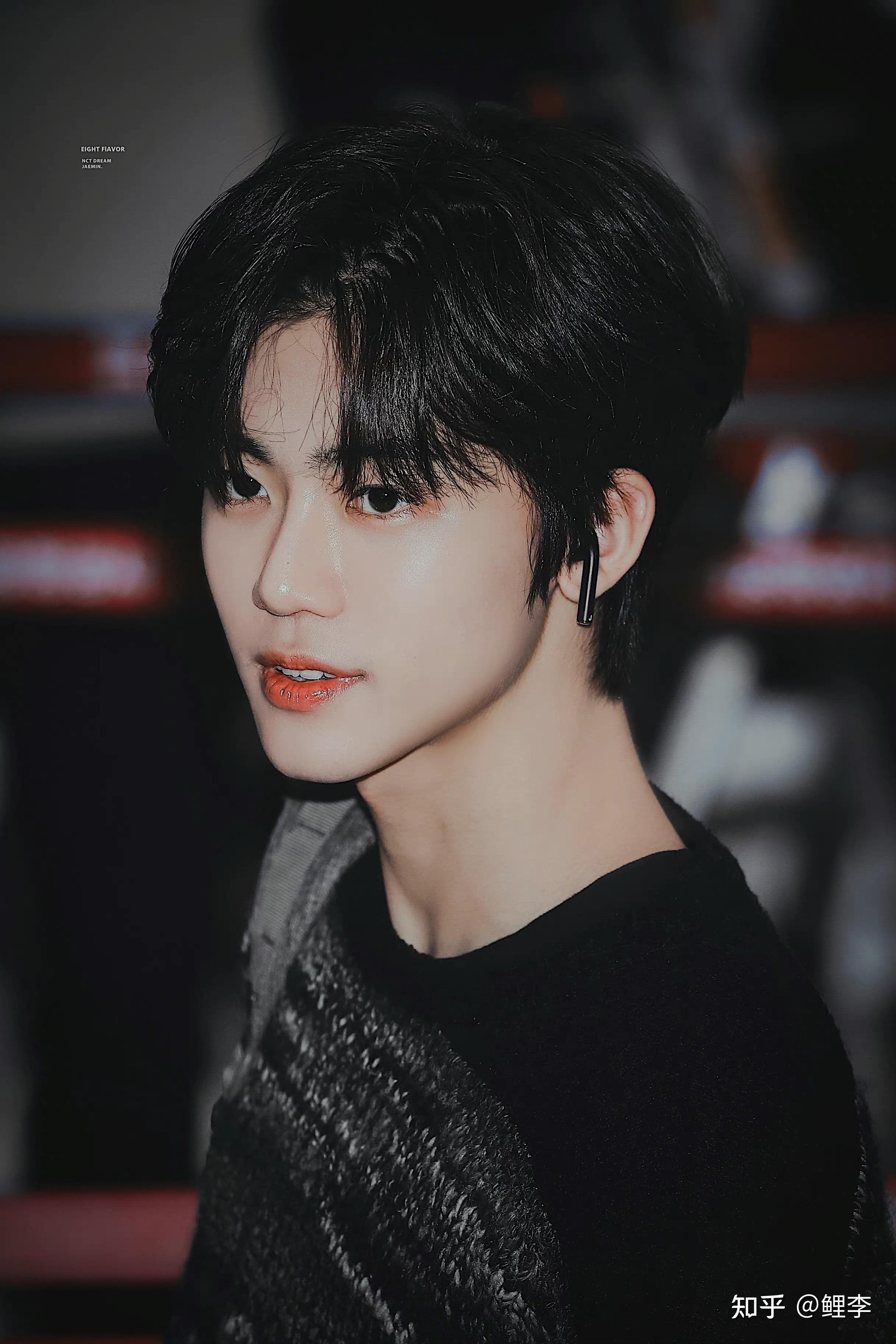 友友们给我安利几张kpop男idol神图养养眼