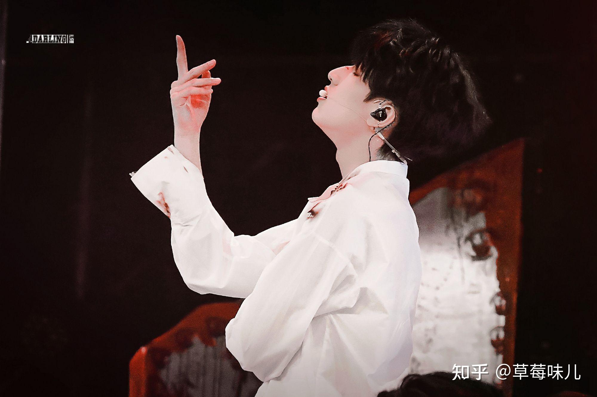 严浩翔的出圈神图都有哪些