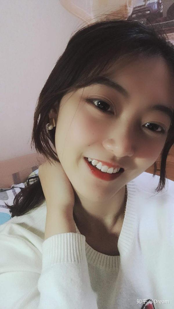 家里有个很漂亮的妹妹是怎样的体验?