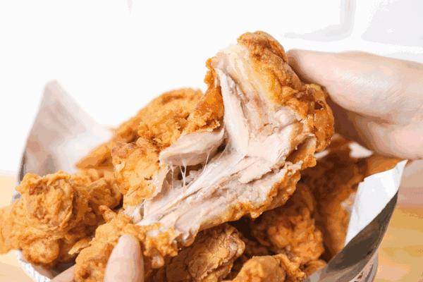 朋友圈火了的空气炸锅不加一滴油做诱人的炸鸡薯条