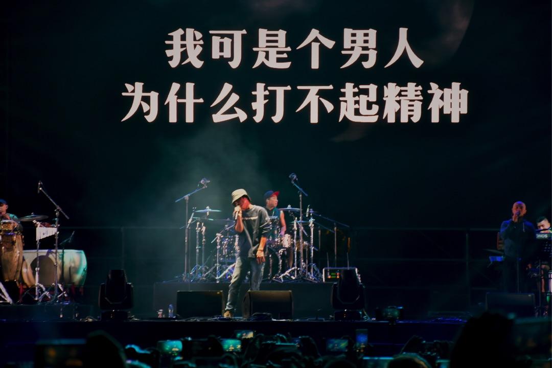 李志的哪个现场最经典? - 知乎