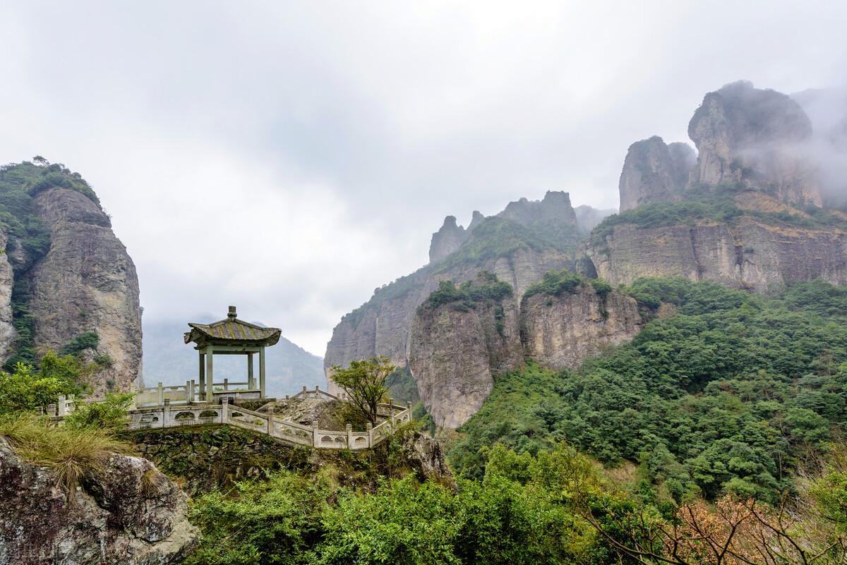 东南第一山:雁荡山,神奇的白垩纪火山 - 知乎