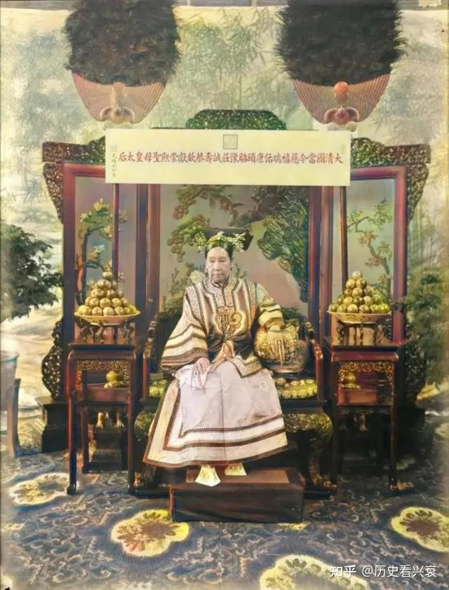 慈禧太后的真实照片,长得很胖,她的最终死因成谜 - 知乎