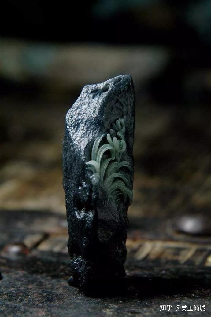 24张图精妙绝伦的随形玉雕