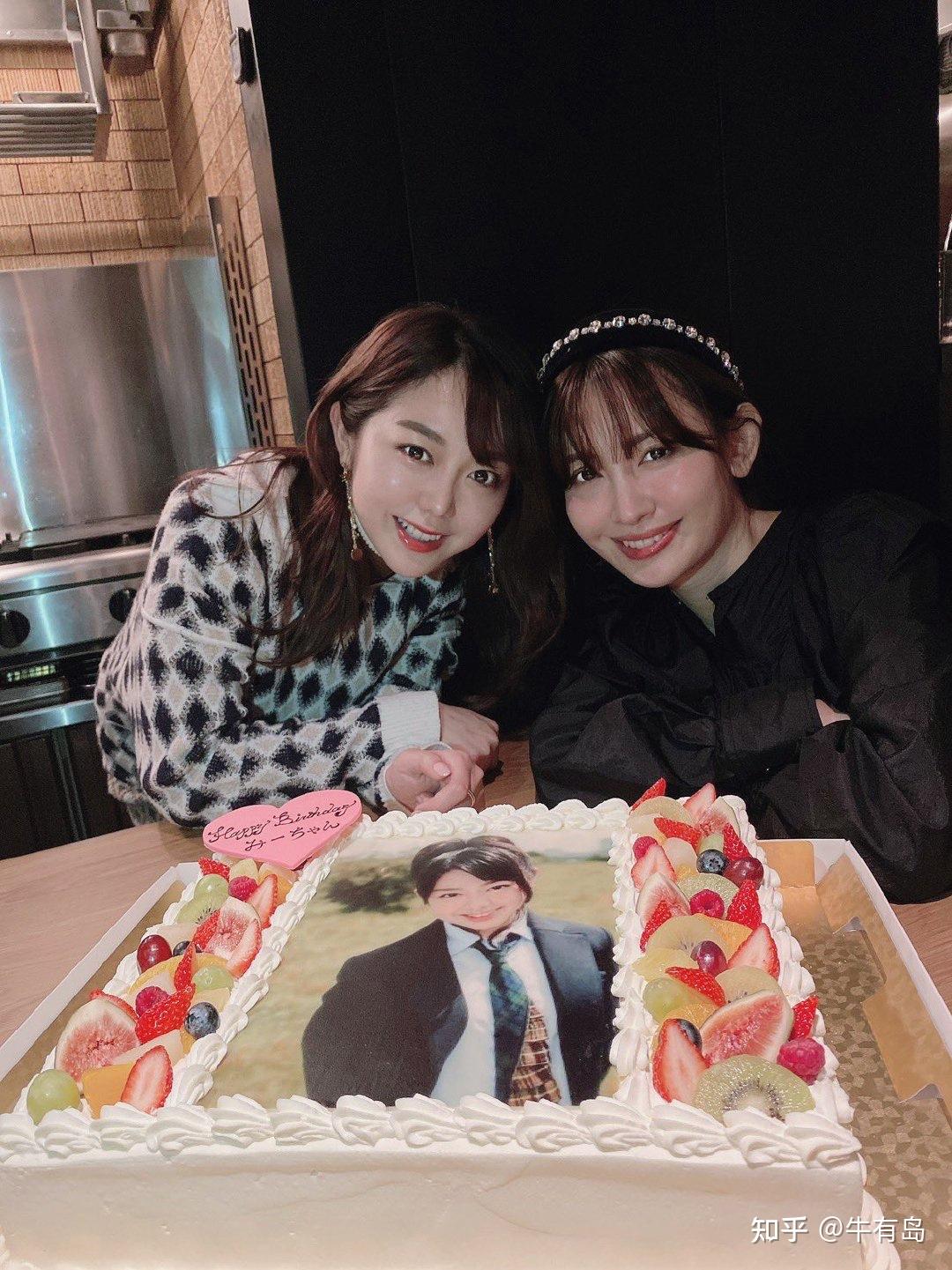 如何看待峯岸南的毕业con