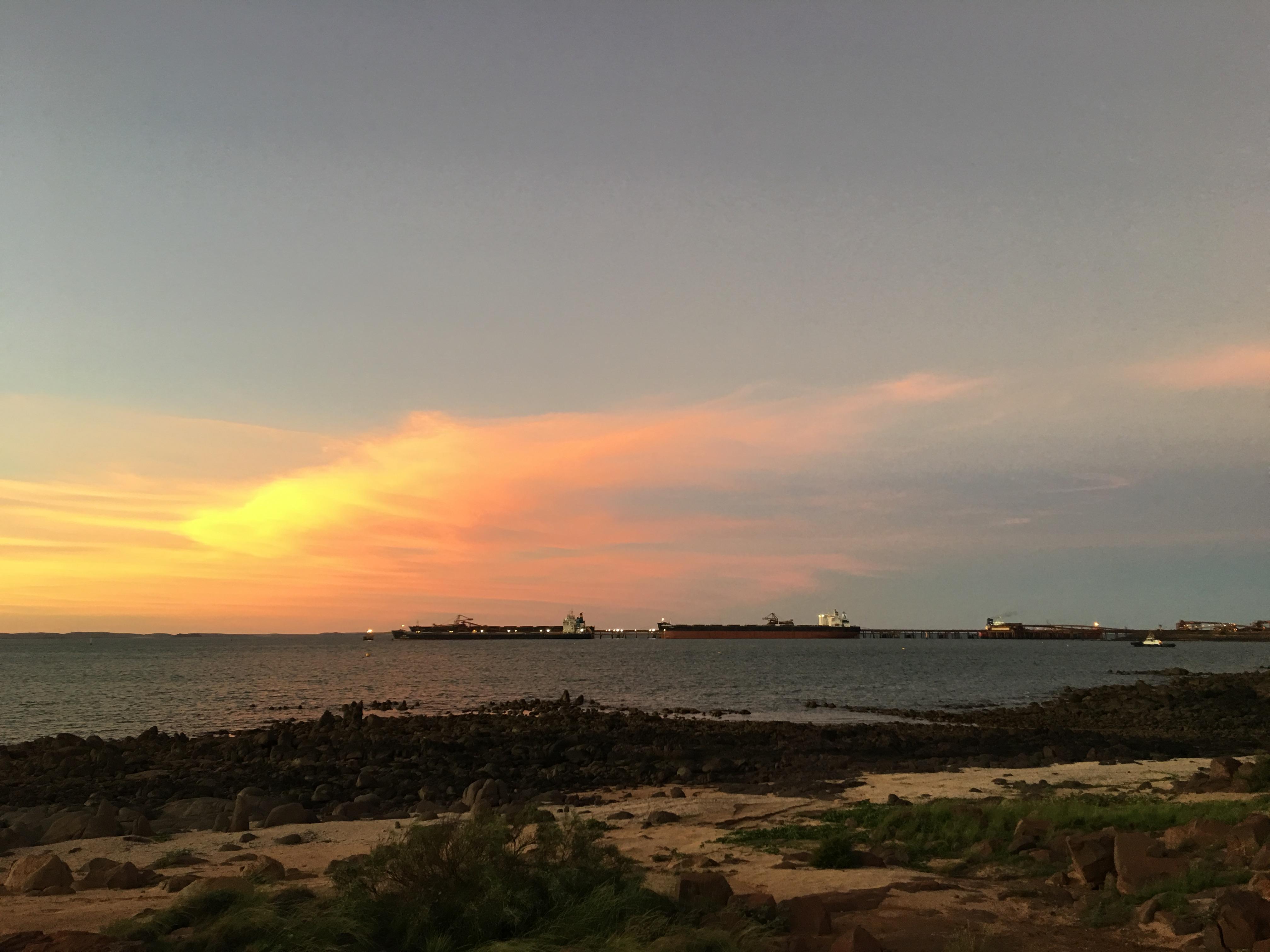 澳大利亚打工度假签证申请条件是什么,是否值