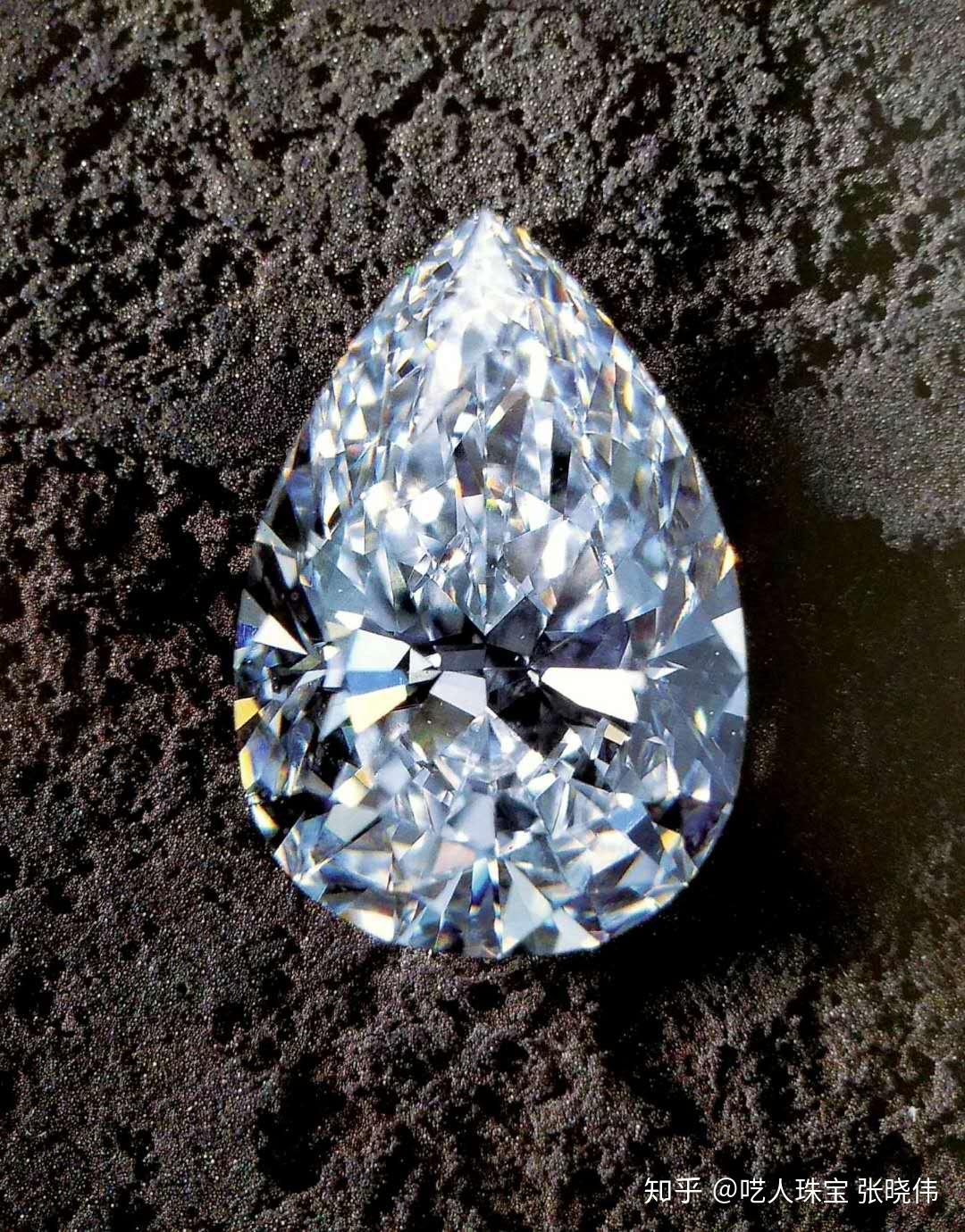 钻石是买大的通透原石好还是买加工过的小的成品好?