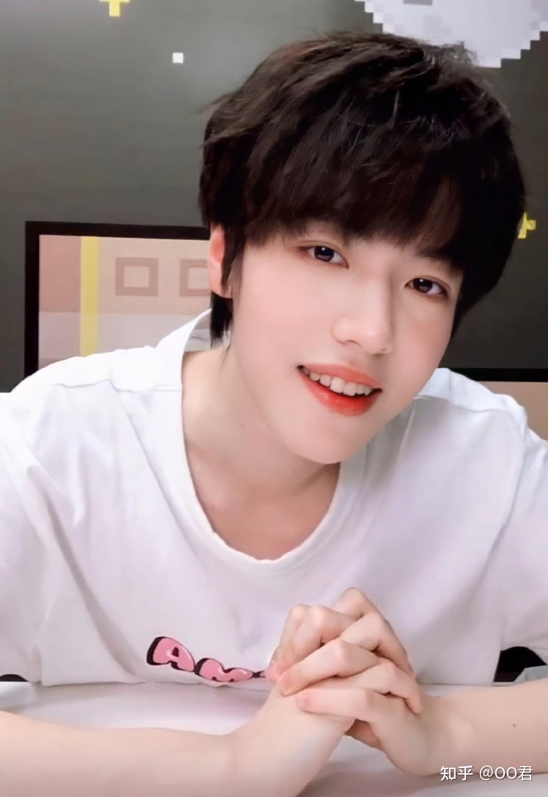 如何评价《创造营 2021》选手任胤蓬?