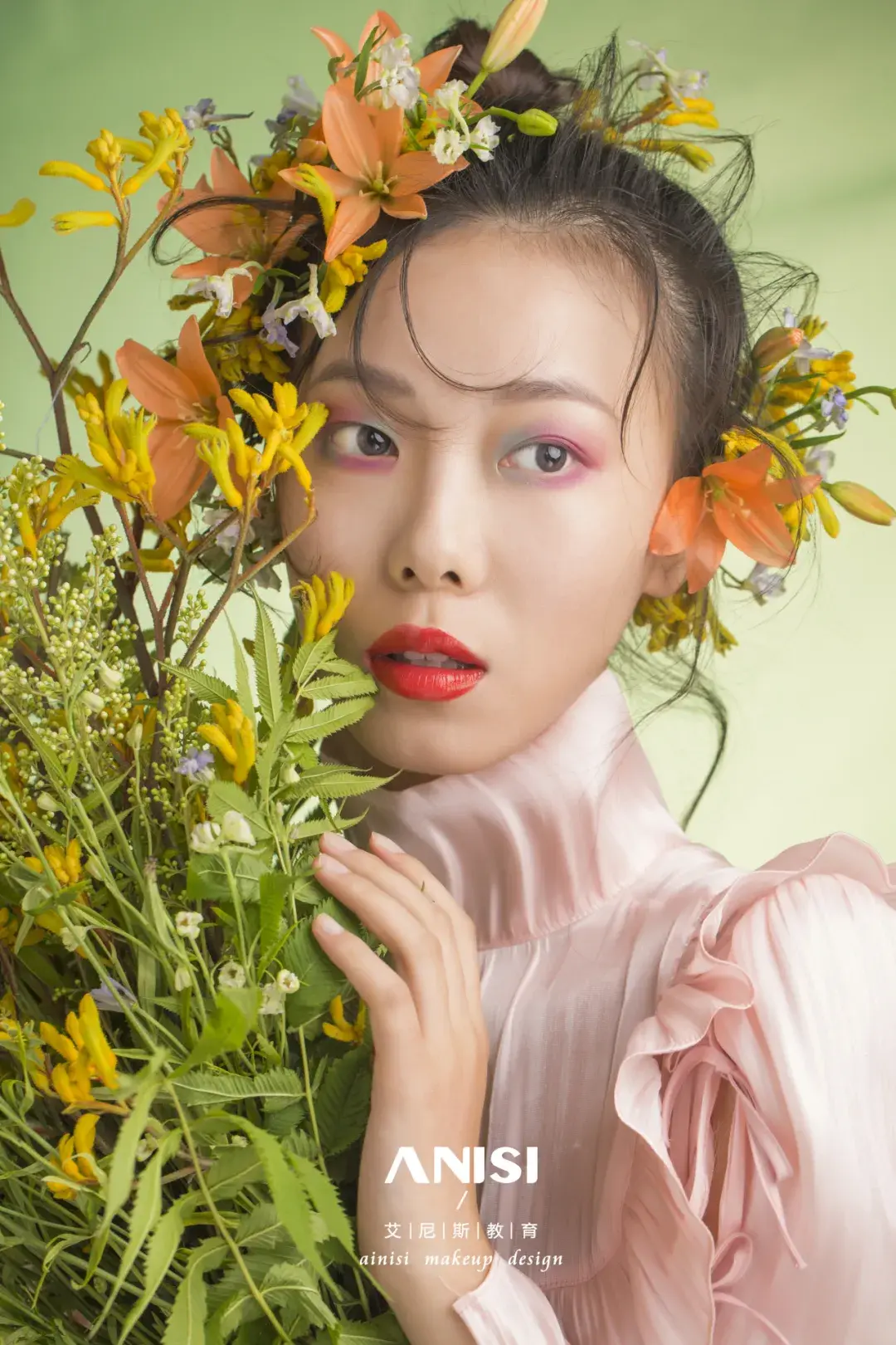 艾尼斯丨七月第一季时尚大片作品赏析