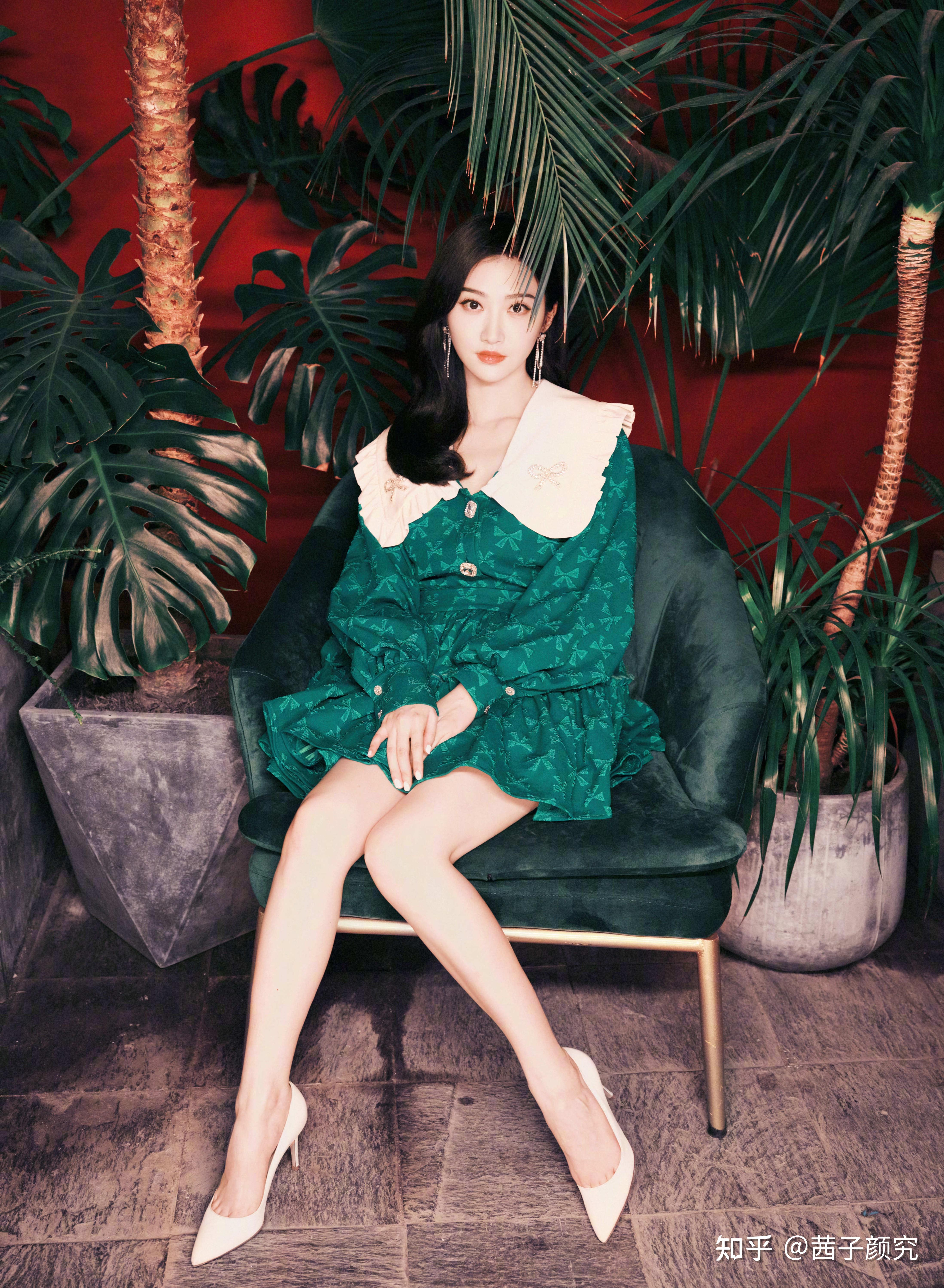 沙漏型x型身材的女孩适合什么样的穿衣风格