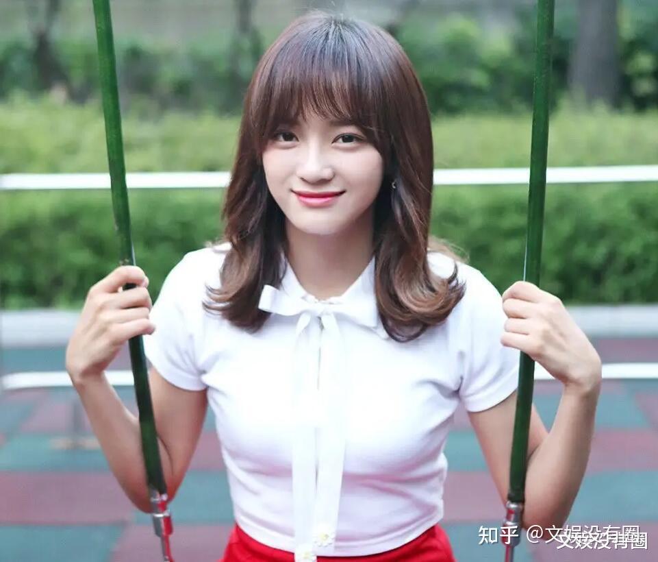 ioi出身的金世正成为选秀导师坦言实力对女团没那么重要