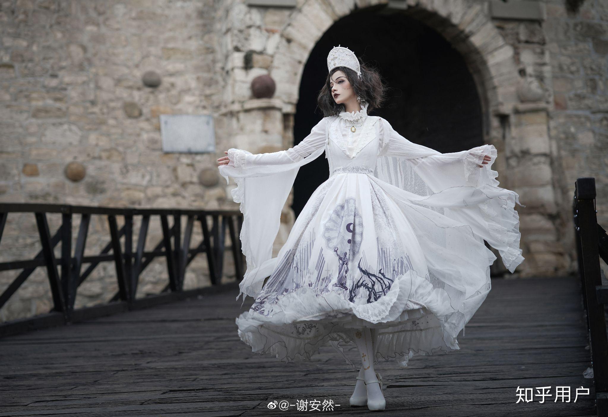 如何评价lolita种草姬谢安然出道