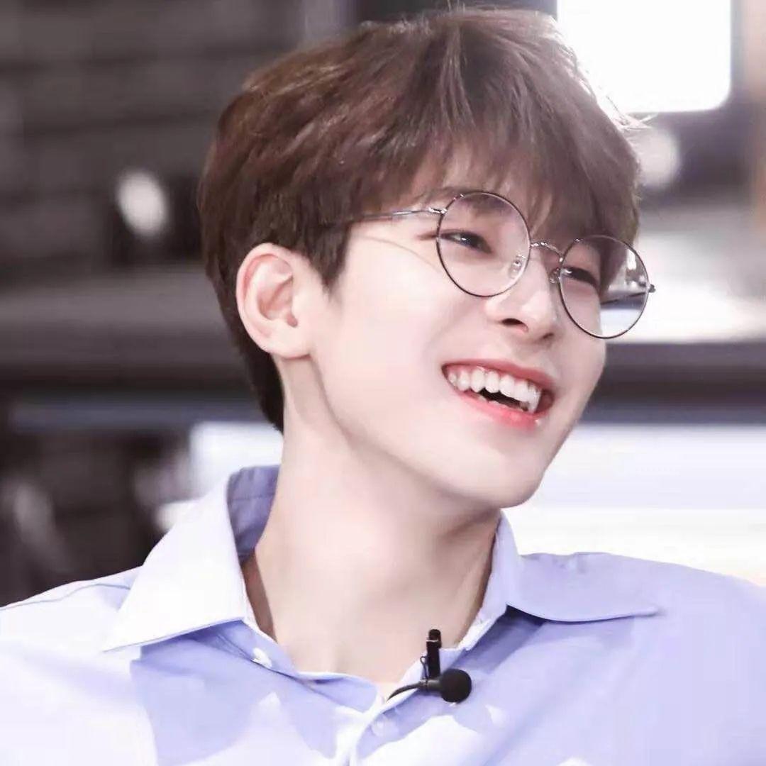 漫博宝库头像seventeen全圆佑合集