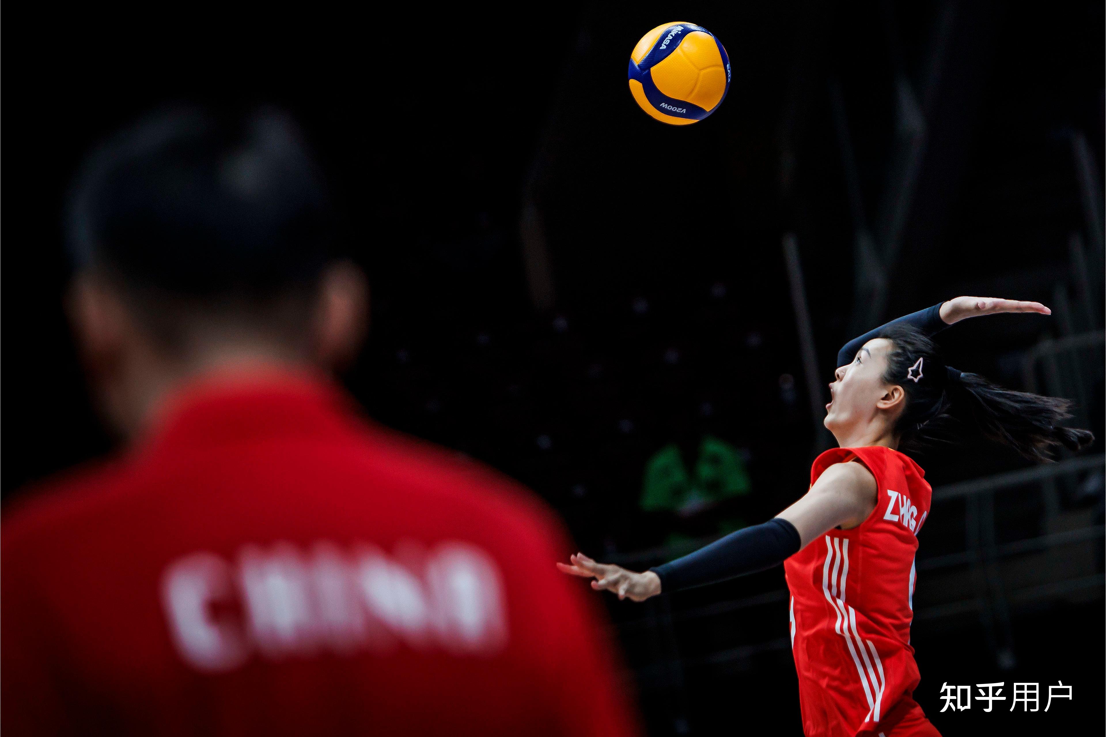 中国女排 3:0 横扫韩国队,张常宁上演回归首秀,如何评价她比赛中的