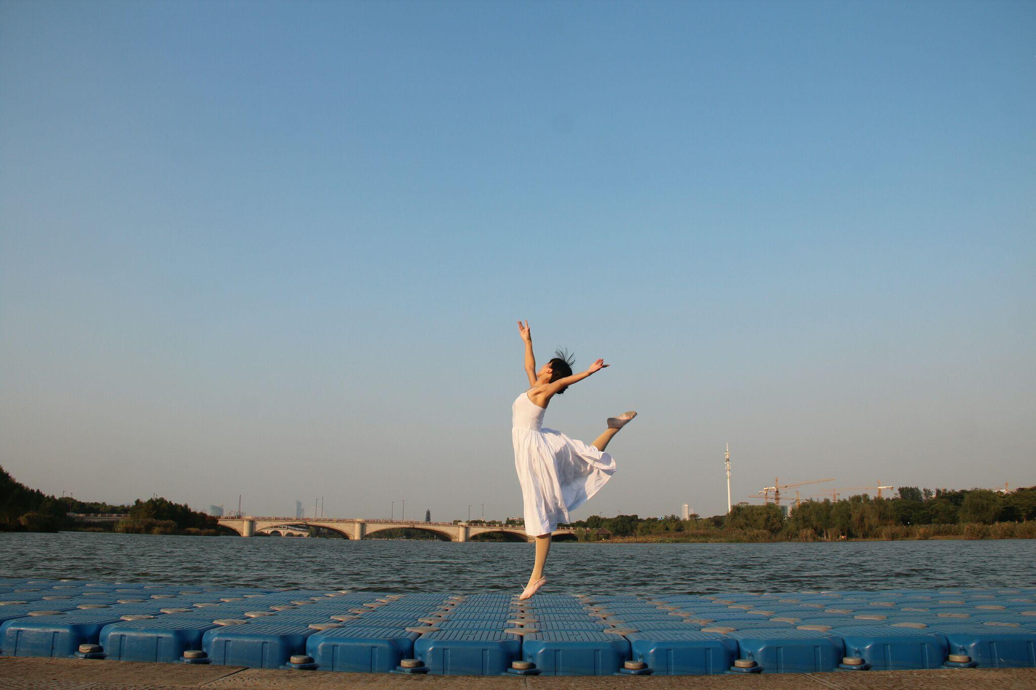 侧脸比正脸好看是怎样一种体验?